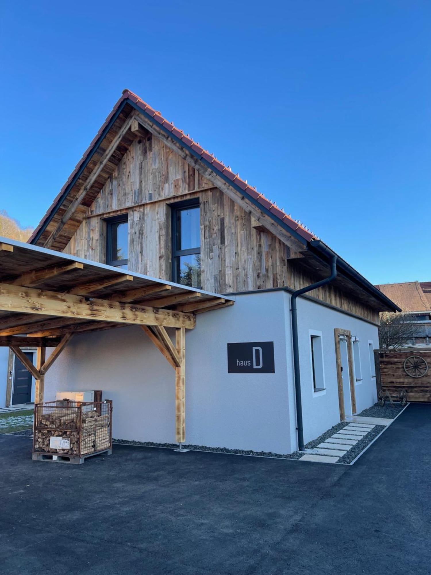 Residences Am Tor Zur Suedsteirischen Weinstrasse Casa vacanze *